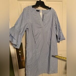 Gorgeous Talbot’s Blue White Striped Dress with Ruffle Sleeves size 10